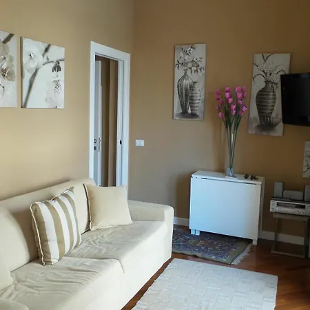 With One Bedroom In Marsala, With Wonderful View, Furni Μαρσάλα