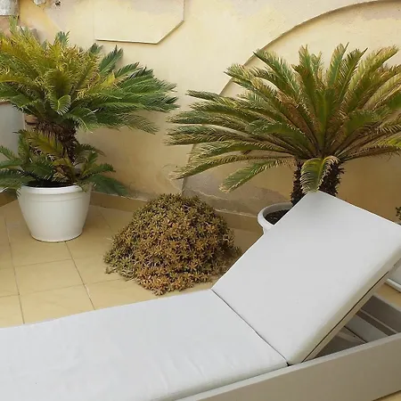 With One Bedroom In Marsala, With Wonderful View, Furni Διαμέρισμα